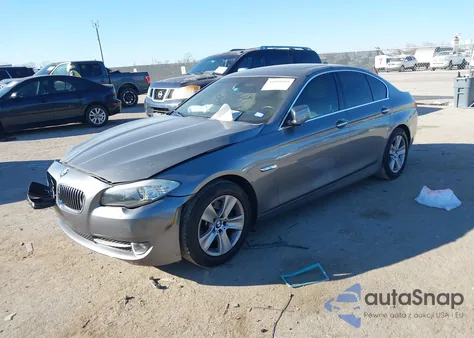 2013 BMW 528I из США, поврежденный, VIN WBAXG5C56DD233570